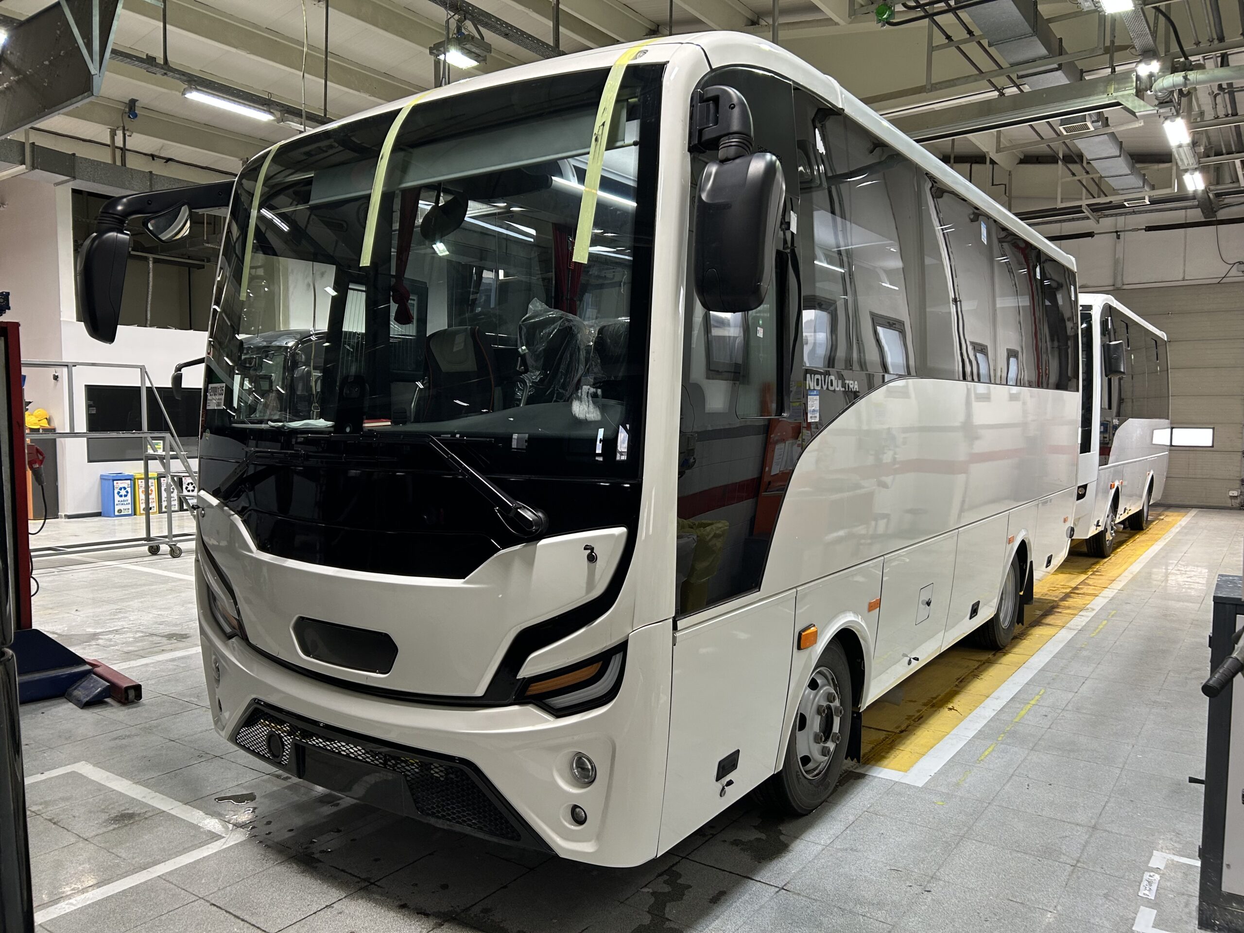 Isuzu Novo Ultra